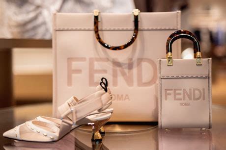 магазин fendi|fendi products online.